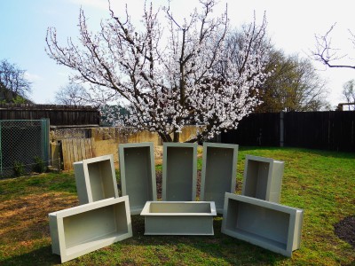 Plastové květináče na míru